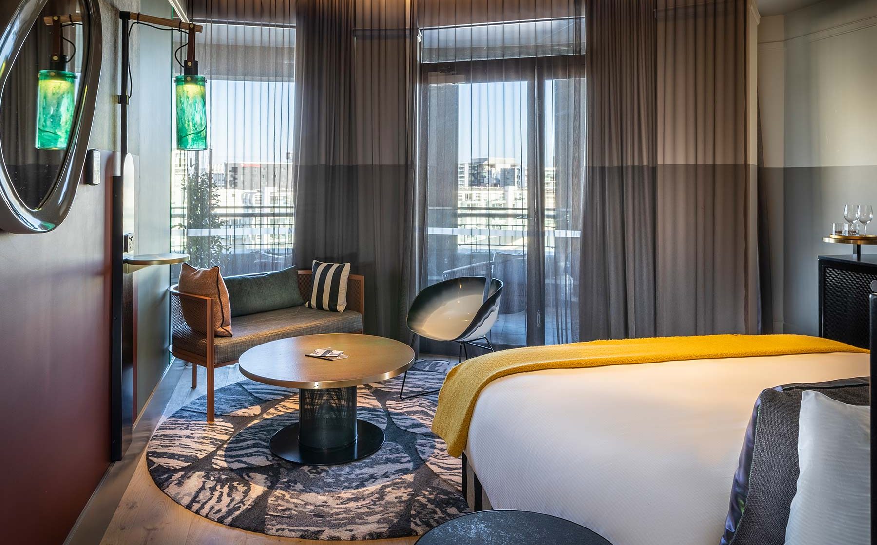QT Viaduct Balcony Suite