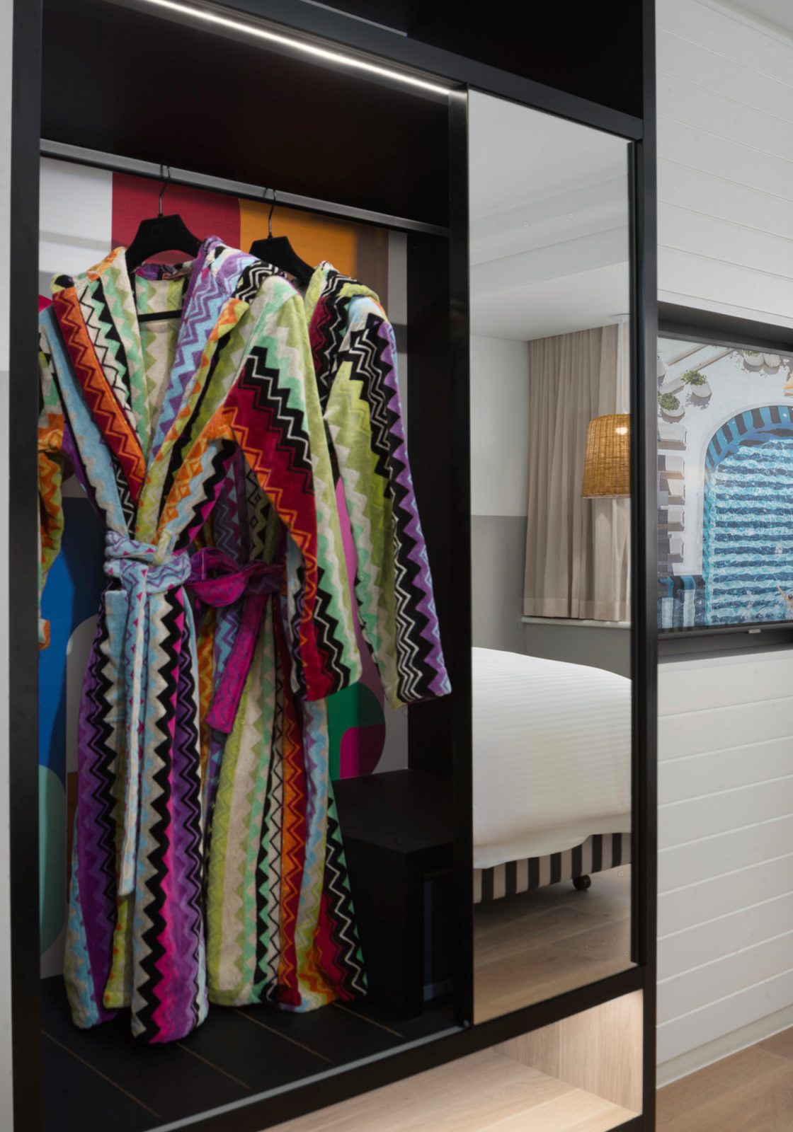 QT Gold Coast - Rooms - Missoni Robes