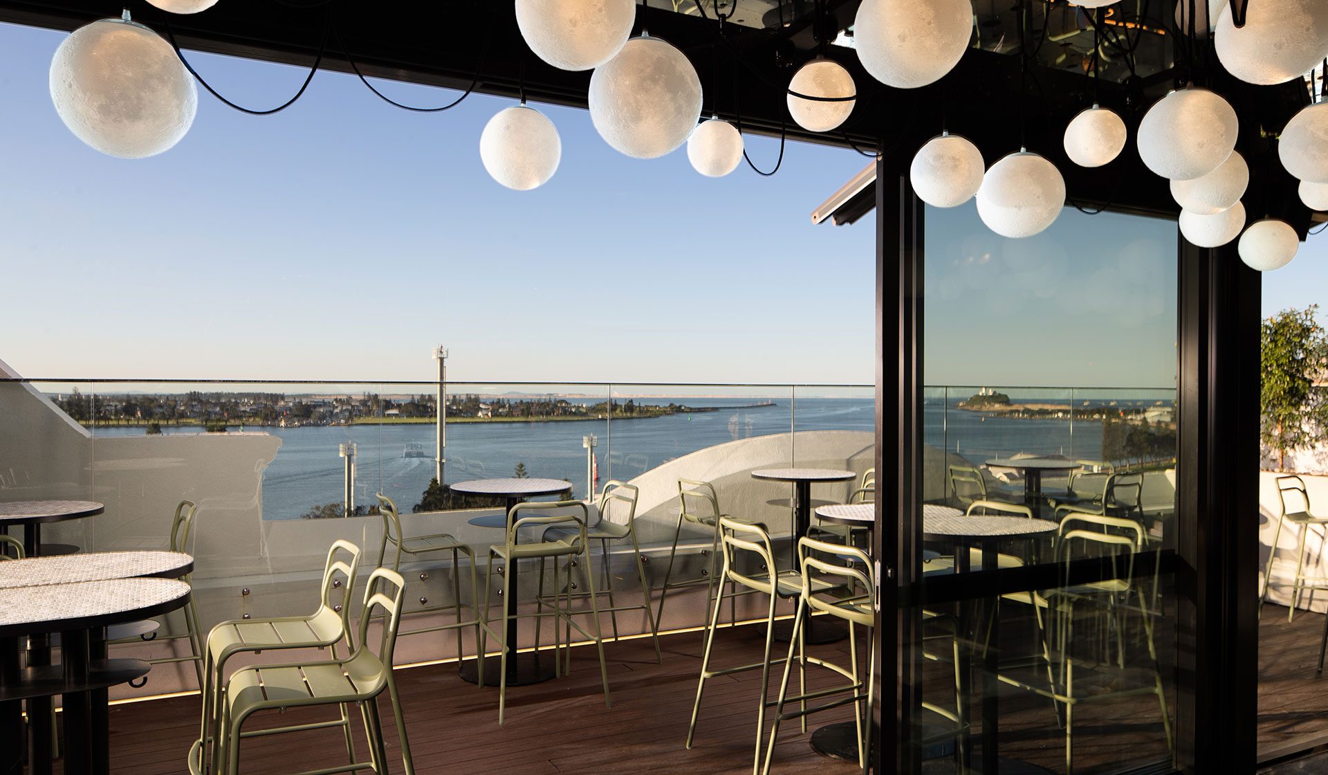 QT Newcastle - Rooftop at QT - Newcastle Rooftop Bar